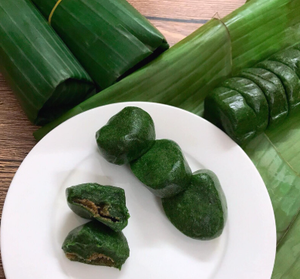 Delicioso Pastel Listo para Cocinar al Vapor o Freír, Pastel Glutinoso Congelado de Artemisia, Postre Glutinoso Masticable - Product Image 1