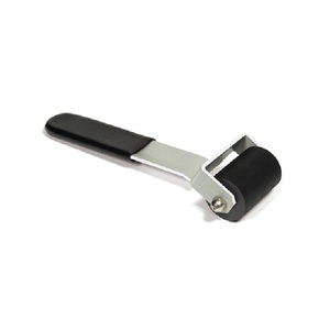 Rouleau adhésif réutilisable pour éliminer les peluches, produit de sécurité industriel, outil d'hygiène et de nettoyage pour le bureau, la maison et les voyages - Product Image 4