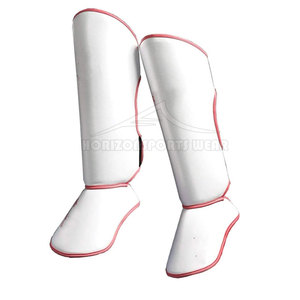 Espinilleras Profesionales Ligeras Resistentes a Impactos con Cierre de Gancho y Bucle, Carcasa de Cuero para Entrenamiento - Equipo Deportivo Protector - Product Image 2