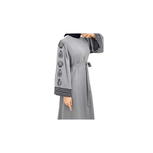 Ropa de Estilo Medio Oriente, Vestido Bordado Personalizado para Mujeres Musulmanas, Diseño Holgado y Modesto, Elegante Vestido de Fiesta, Ropa Diaria para Mujeres - Product Image 1