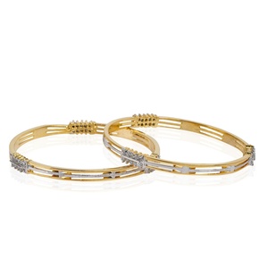 Par de Brazaletes de Moissanita Chapados en Oro de 22K, Estilo Bollywood Punjabi, Brazaletes de Novia Indios Tradicionales, Venta al por Mayor - Product Image 2