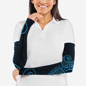 Manguitos Largos Unisex de Seda Helada con Estampado Tribal Azul y Negro, Protección Solar UPF50+, Compresión y Cobertura - Product Image 3