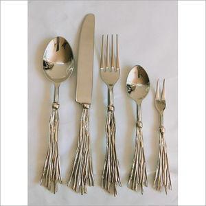 Juego de Cubiertos de Lujo Unicorn Handicrafts, Acero Inoxidable, Chapado en Oro, Cuchara, Tenedor, Cuchillo, Apto para Lavavajillas, Moderno, para Restaurante - Product Image 1
