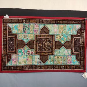 ผ้าแขวนผนังลายปักแบบอินเดียโบราณสุดวิจิตร ผ้าฝ้ายโบฮีเมียนสไตล์วินเทจ - Product Image 2