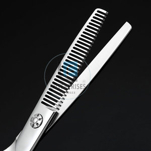 Ciseaux de coiffure professionnels en acier inoxydable légers, de haute qualité, différentes tailles et poids, faible MOQ, 2026 - Product Image 4