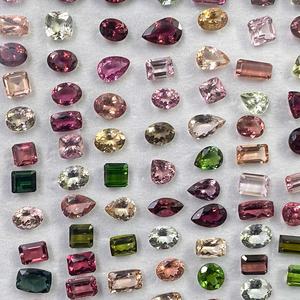 จัดส่งฟรี หินพลอยหลากสี ทัวร์มาลีนธรรมชาติ ขนาดอิสระ ทรงเหลี่ยมเจียระไน หินพลอยขัดเงาจำนวนมาก สำหรับทำเครื่องประดับ - Product Image 2