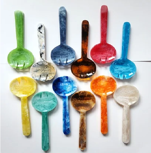 Ensemble de cuillères à dessert en résine faites à la main, motif tourbillon artistique, ustensiles de service colorés, au meilleur prix - Product Image 5