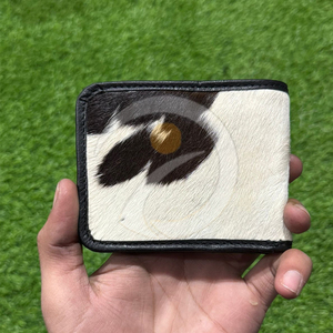 Cartera de Cuero Genuino para Hombre, Hecha a Mano, Delgada, con Textura Rústica de Piel Animal - Product Image 1