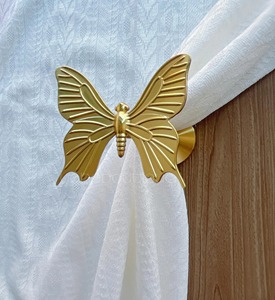 Gancho decorativo para cortinas con forma de mariposa, organizador elegante, perfecto para exhibir ropa, joyas y decoración de ventanas - Product Image 5