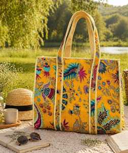Sac matelassé en coton fait main avec un design textile élégant pour le shopping, les voyages, la mode, les cadeaux, l'usage quotidien et la vente en gros - Product Image 4