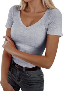 Camiseta Ajustada con Cuello en V para Mujer, Moderna y Elegante, Ideal para Salir de Noche o para el Día a Día - Product Image 2