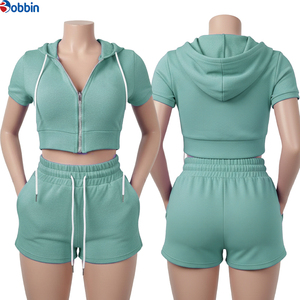 Conjunto Deportivo Casual de 2 Piezas para Mujer, Top Corto con Capucha y Pantalones Cortos, Color Morado, Manga Corta, Transpirable, Tendencia Actual - Product Image 5