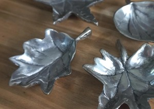 Silver Leaf Shape Metal Plate <b>Set</b> Of 4 Decorative <b>Serving</b> <b>Dish</b> Ideal For Snacks Dry Fruits Table Decor And Kitchen Styling Use - Product Image 3
