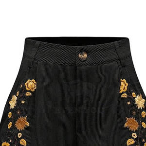 Shorts brodés fabriqués au Pakistan pour femmes, élégants, décontractés, confortables, parfaits pour un style de vie estival - Product Image 5