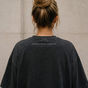 T-shirt unisexe en coton noir, imprimé montagne et cœurs, col rond, coupe ample, décontracté, manches courtes, tissu jersey, toutes saisons - Product Image 5
