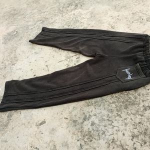 Pantalon de survêtement entièrement personnalisé en coton épais 100 % délavé à l'acide avec logo brodé - Product Image 2
