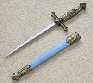 Fellowcraft Blue Lodge Dagger - Compas carré en laiton, couteau épée, lame flamboyante serpent / fourreau noir 15,5 pouces - Product Image 5
