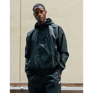 Conjunto Deportivo con Capucha para Hombre, Color Negro, Ropa Deportiva de Secado Rápido, Poliéster, para Otoño, Hecho en Pakistán - Product Image 4