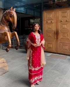 Conjunto de Kurti y Palazzo de Diseño de Lujo y Buena Calidad para Mujer, Estilo Étnico, para Bodas, Disponible para Suministro Mundial - Product Image 5