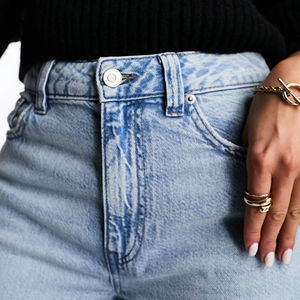 Precio al por mayor, ajuste regular, vaqueros de mezclilla para mujer, colores personalizados, transpirables, ecológicos, con logo personalizado, novedad de verano. - Product Image 3