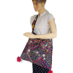 New Arrival Designer Women Purses Handbags Genuine Ethnic Banjara Crossbody Bag Handmade Snake Pattern Red Blue Custom Fashion - Product Image 4