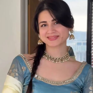 Traje Salwar de Seda Preconfeccionado Bordado con Lentejuelas y Espejos Reales, Dupatta de Encaje para Fiestas y Eventos - Product Image 1