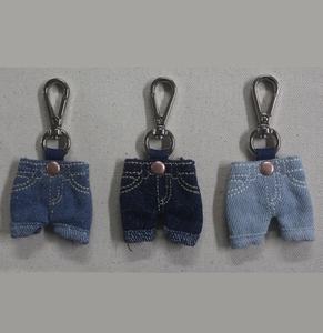 Llavero de Metal con Diseño de Jeans, Porta Llaves Pequeño Personalizado, Tela de Jeans Azul, Ecológico, Regalo Personalizado - Product Image 3