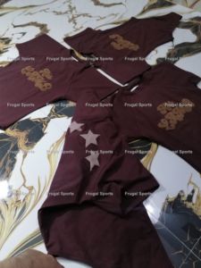 Maillot de bain une pièce à manches courtes pour femmes, couleur marron, imprimé lettres scintillantes, couleur unie, à enfiler - Product Image 6