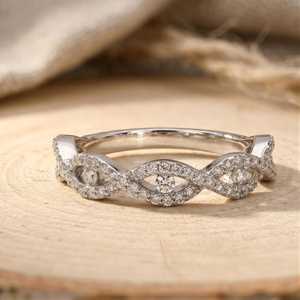 Anillo de Compromiso con Diamante Cultivado en Laboratorio, Corte Redondo, Certificado IGI, 0.43ct, Banda Trenzada Clásica, Oro Sólido de 10K, 14K, 18K, Color E, VVS - Product Image 1