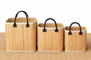 Cesta de Almacenamiento de Ratán Hecha a Mano, Cuadrada, Tejido Natural con Asas Negras para Decoración del Hogar - Product Image 5