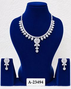 Ensemble collier et boucles d'oreilles classiques en alliage de zinc plaqué rhodium, bijoux de mariage en forme de fleur pour femmes, MOLL JEWELLERS ZIRCON tendance A-23493 - Product Image 2