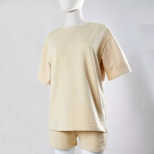 Ensemble t-shirt et Short de jogging pour femme, vêtements décontractés et surdimensionnés - Product Image 4