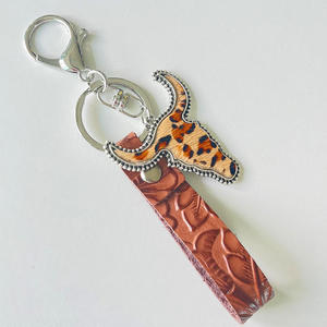 Stylish Genuine Leather Keychain Unique Shape Luxury Car Keyring Personalized Custom Logo <b>Key</b> Holder Wholesale - Product Image 3