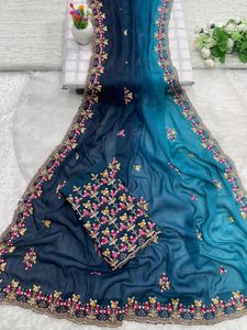 Sari Tradicional Indio para Mujer, Azul, de Seda, con Bordado Floral, Largo hasta el Suelo, Corte Regular, para India - Product Image 6