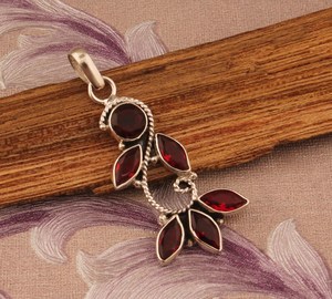 Élégant pendentif fait main en grenat rouge, argent sterling 925, or, serti clos, style vintage, pour fiançailles, cadeau d'anniversaire, bijou en pierre précieuse - Product Image 5