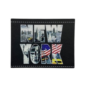 Parches de Cuero con Logotipo Impreso en UV Personalizados para Ropa - Product Image 1