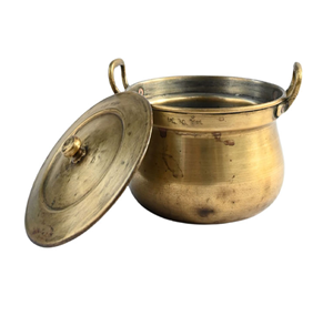 Taza térmica premium de latón con aislamiento, con elegante revestimiento de acero inoxidable y asa redonda. Disponible a precio de mayorista. - Product Image 5
