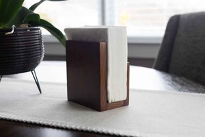 Porte-serviettes en bois artisanal moderne pour table à manger, organiseur de mouchoirs haut de gamme pour la cuisine, le restaurant et la maison - Product Image 3