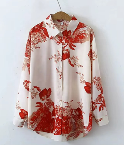 เสื้อเชิ้ตผู้หญิงลายพิมพ์สวยหรู สวมใส่สบายสำหรับฤดูใบไม้ผลิและฤดูร้อน ระบายอากาศได้ดี พร้อมงานปักและตกแต่งกระดุม  โลโก้ติดด้านหน้า - Product Image 1