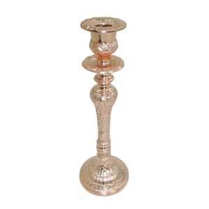 Porte-bougie en métal doré orné de style classique, design vintage, pour décoration de la maison, mariage et fêtes. - Product Image 4