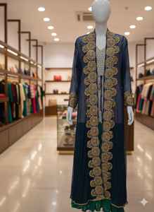 ชุดกะฟตันสีน้ำเงินอมฟ้าประดับทอง: การผสมผสานระหว่างงานฝีมือดั้งเดิมและความสง่างามทันสมัยสำหรับงานพิเศษครั้งหน้าของคุณ - Product Image 2