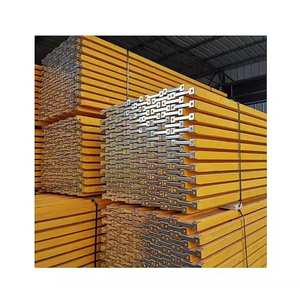 Poutres de coffrage en bois tendre haute résistance, idéales pour les poutres de coffrage, le support de toiture et la construction de structures. - Product Image 2