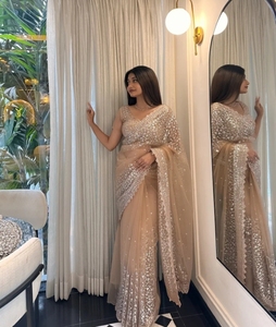 ผ้าส่าหรีอินเดียปักลายสไตล์บอลลีวูดแบบผ้าเน็ต - Product Image 4