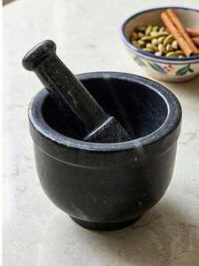 Juego de Mortero y Pilón de Piedra Negra Premium 5x6 – Estilo Japonés, Resistente, para Moler Hierbas y Especias | Ideal para ajo, jengibre y masala - Product Image 3