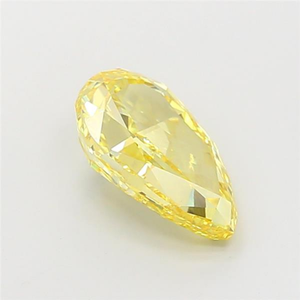 Diamante Sintético de 3.51 Quilates, Corte Pera, Color Amarillo Intenso, Cultivado en Laboratorio, Claridad VS1, Corte Excelente, Certificado IGI, Suelto - Product Image 3
