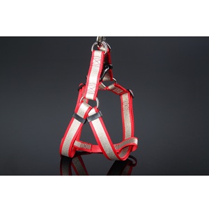 Harnais pour animaux de compagnie en nylon avec bande réfléchissante sportive et matériau réfléchissant haute visibilité, disponible dans la série réfléchissante Vietnam Starry - Product Image 1