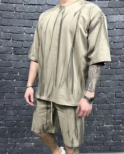 Ensembles décontractés sur mesure OEM/ODM pour hommes : T-shirts et shorts 100 % coton épais, coupe ample et oversize, séchage rapide, collection automne - Product Image 6
