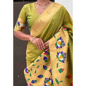 Sari en soie Paithani Mehendi avec concept demi-demi, grand bordure tissée en zari, châle ethnique - Product Image 4