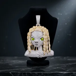 Pendentif en moissanite style anime, micro-pavé, hip-hop, en argent 925, avec visage de personnage de dessin animé - Product Image 2