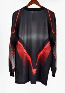 Jersey Deportivo de Manga Corta de Secado Rápido para Hombre, Diseño de Última Moda, Logotipo Personalizado Impreso, Jersey de Paintball con Protección en los Codos - Product Image 3